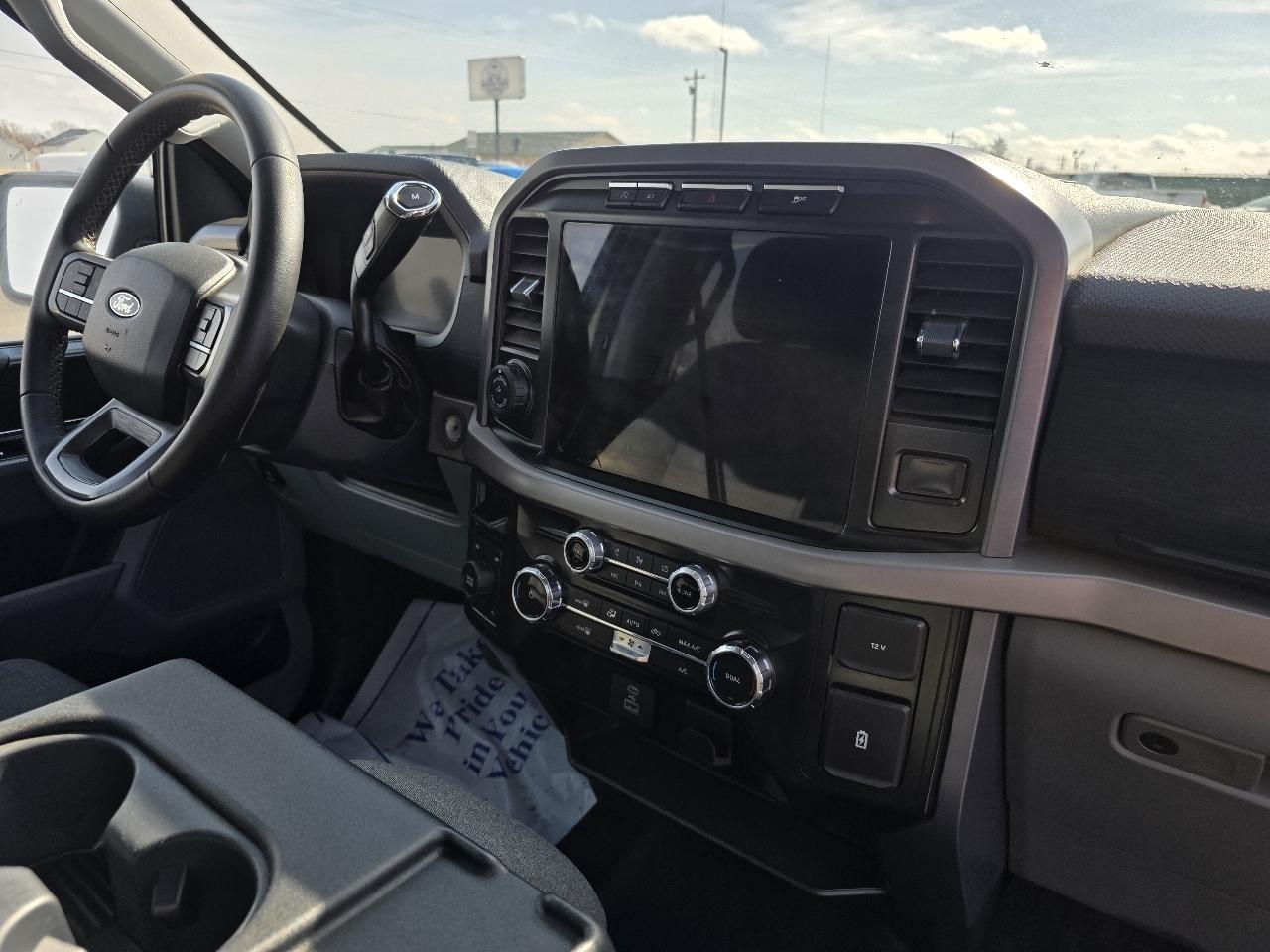 Ford F-150 XLT SuperCrew 4WD 2024