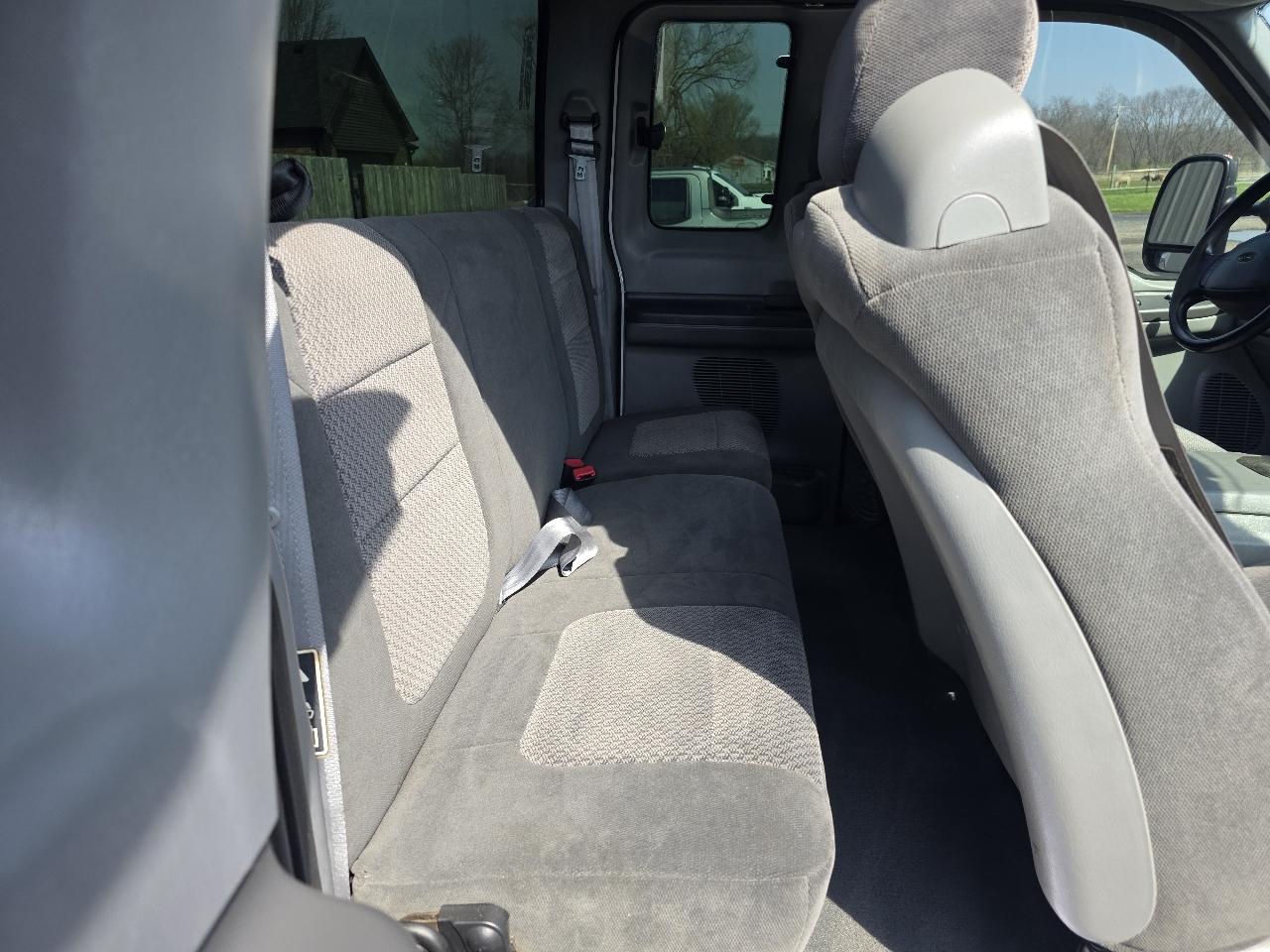 Ford F-250 SD XLT SuperCab LWB 2WD 2002