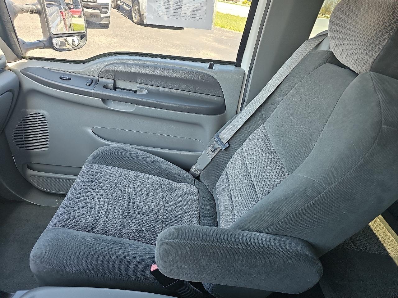 Ford F-250 SD XLT SuperCab LWB 2WD 2002