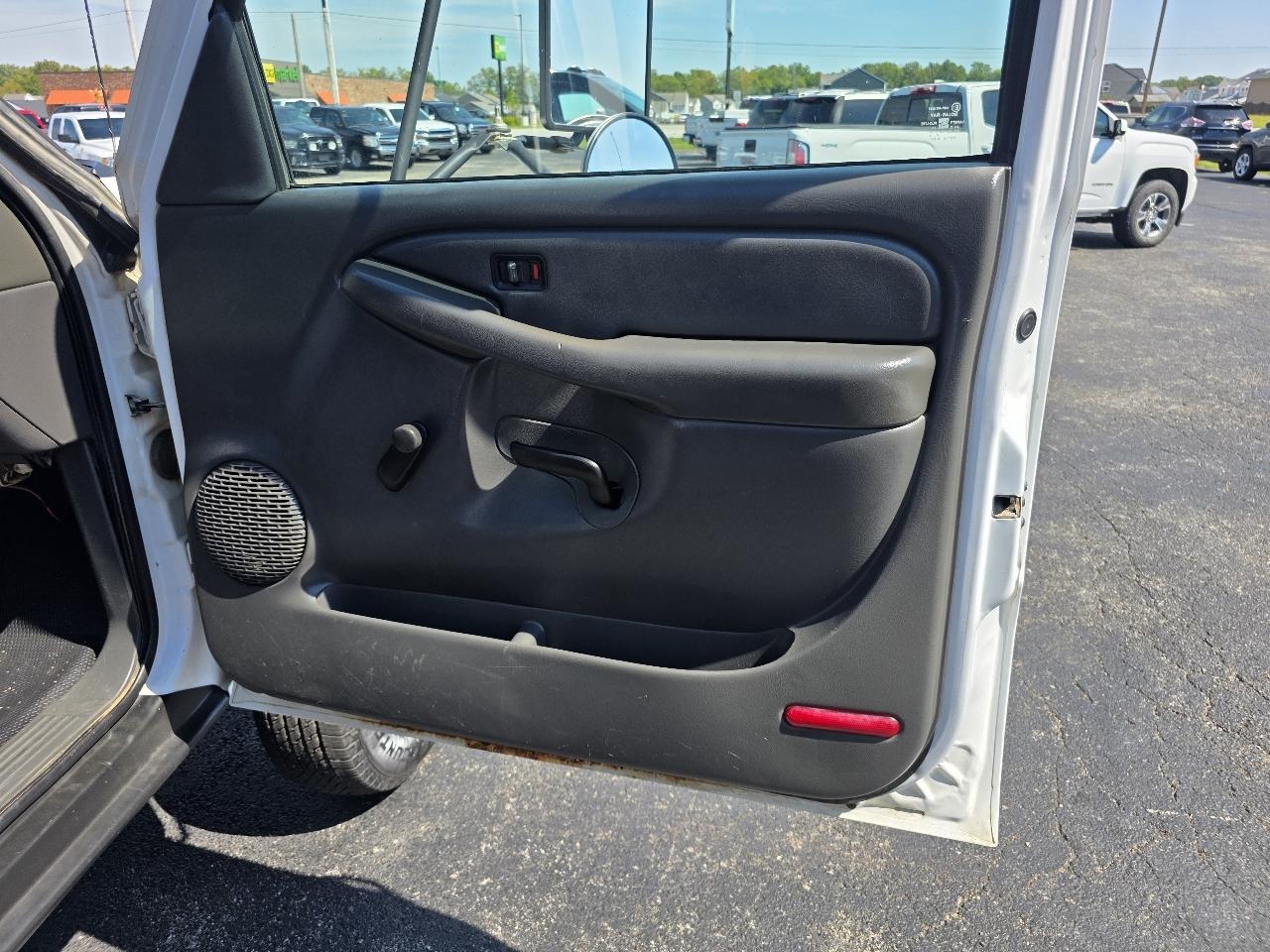 GMC Sierra 3500 SL 4WD DRW 2006