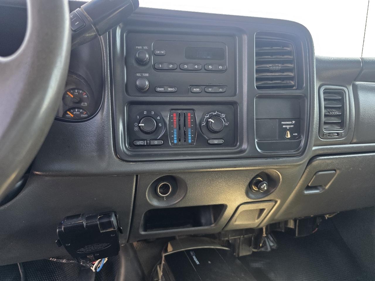 GMC Sierra 3500 SL 4WD DRW 2006