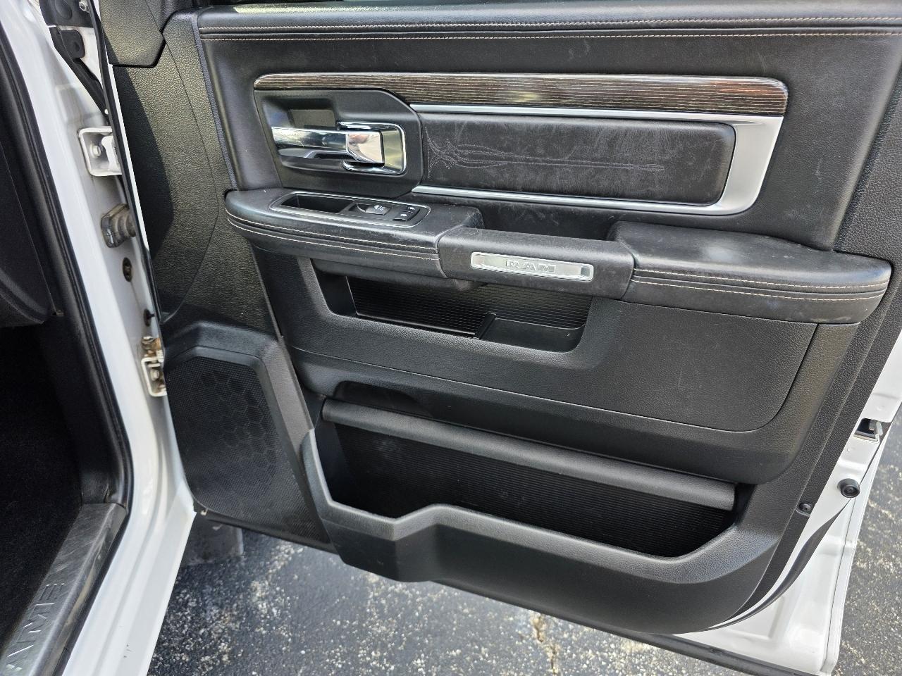 RAM 1500 Laramie Longhorn Edition Crew Cab SWB 4WD 2014