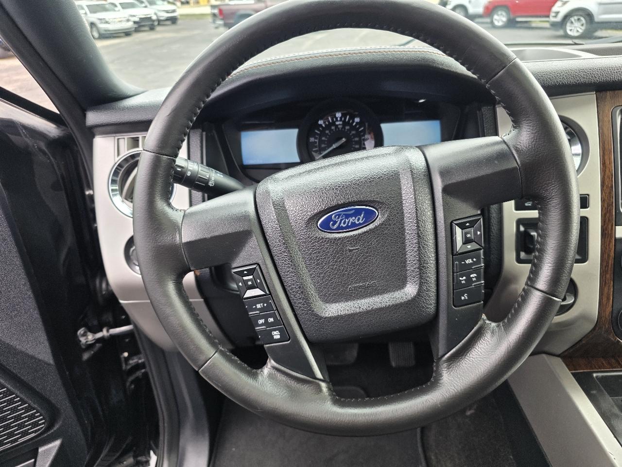 Ford Expedition King Ranch 4D SUV RWD 2016