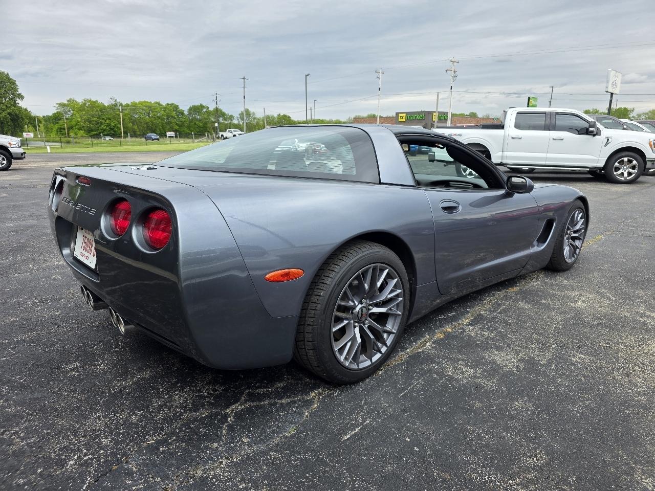 Chevrolet Corvette Coupe 2003