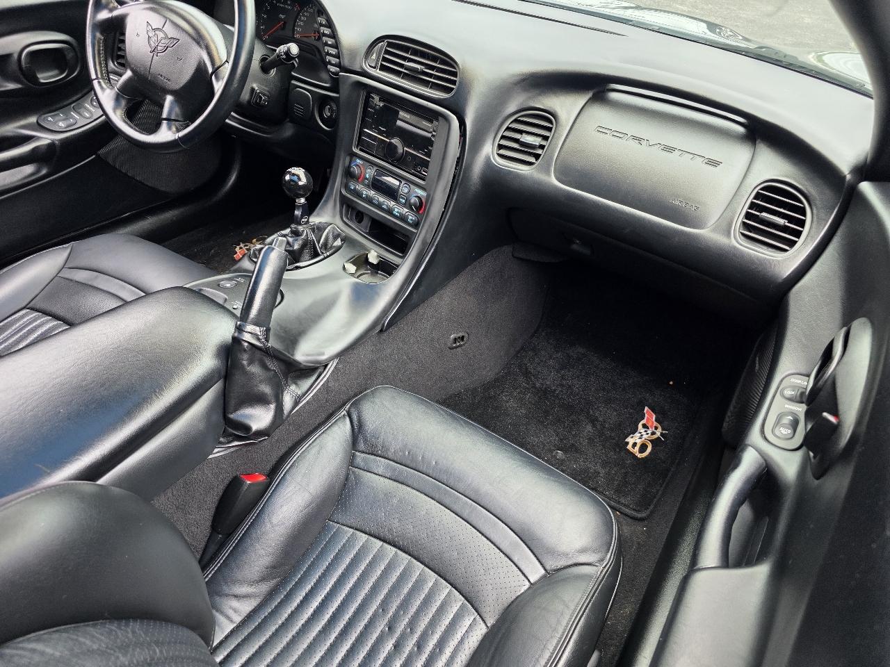 Chevrolet Corvette Coupe 2003