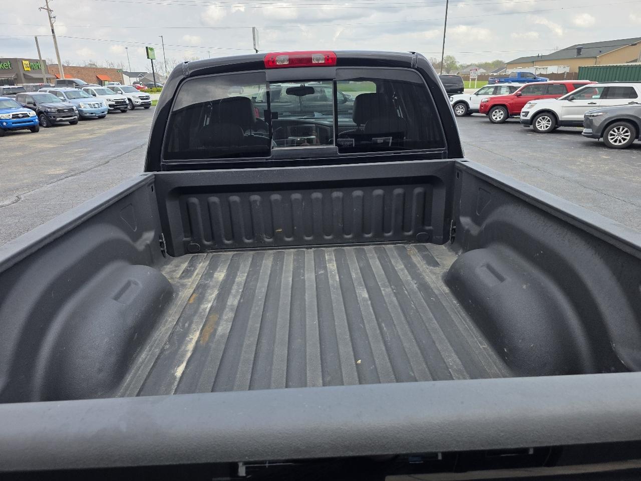 Dodge Ram 2500 ST Quad Cab Long Bed 4WD 2005