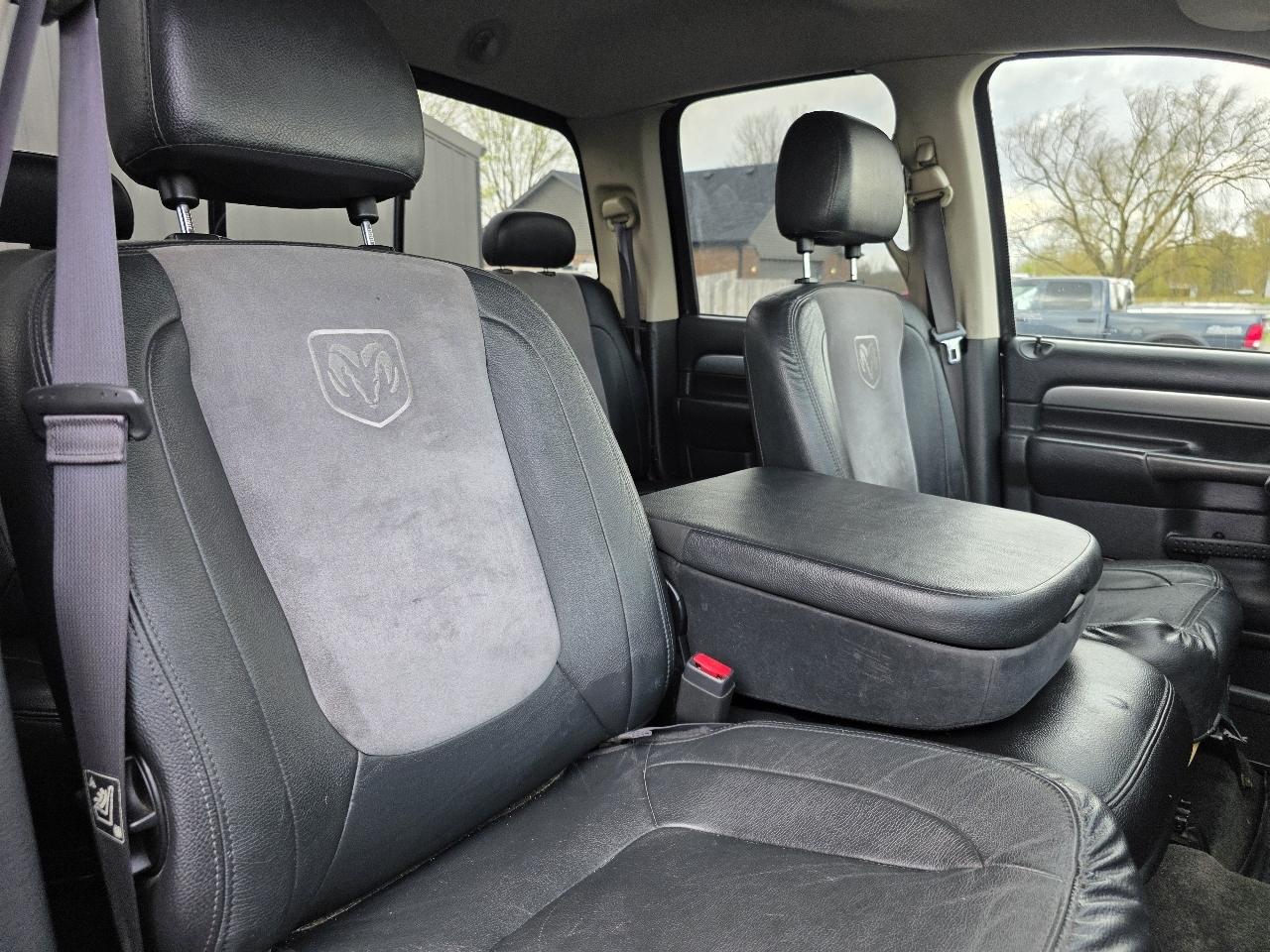 Dodge Ram 2500 ST Quad Cab Long Bed 4WD 2005