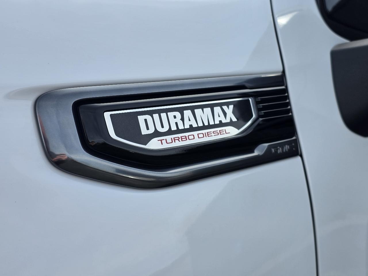 GMC Sierra 1500 AT4 Crew Cab 4WD 2022