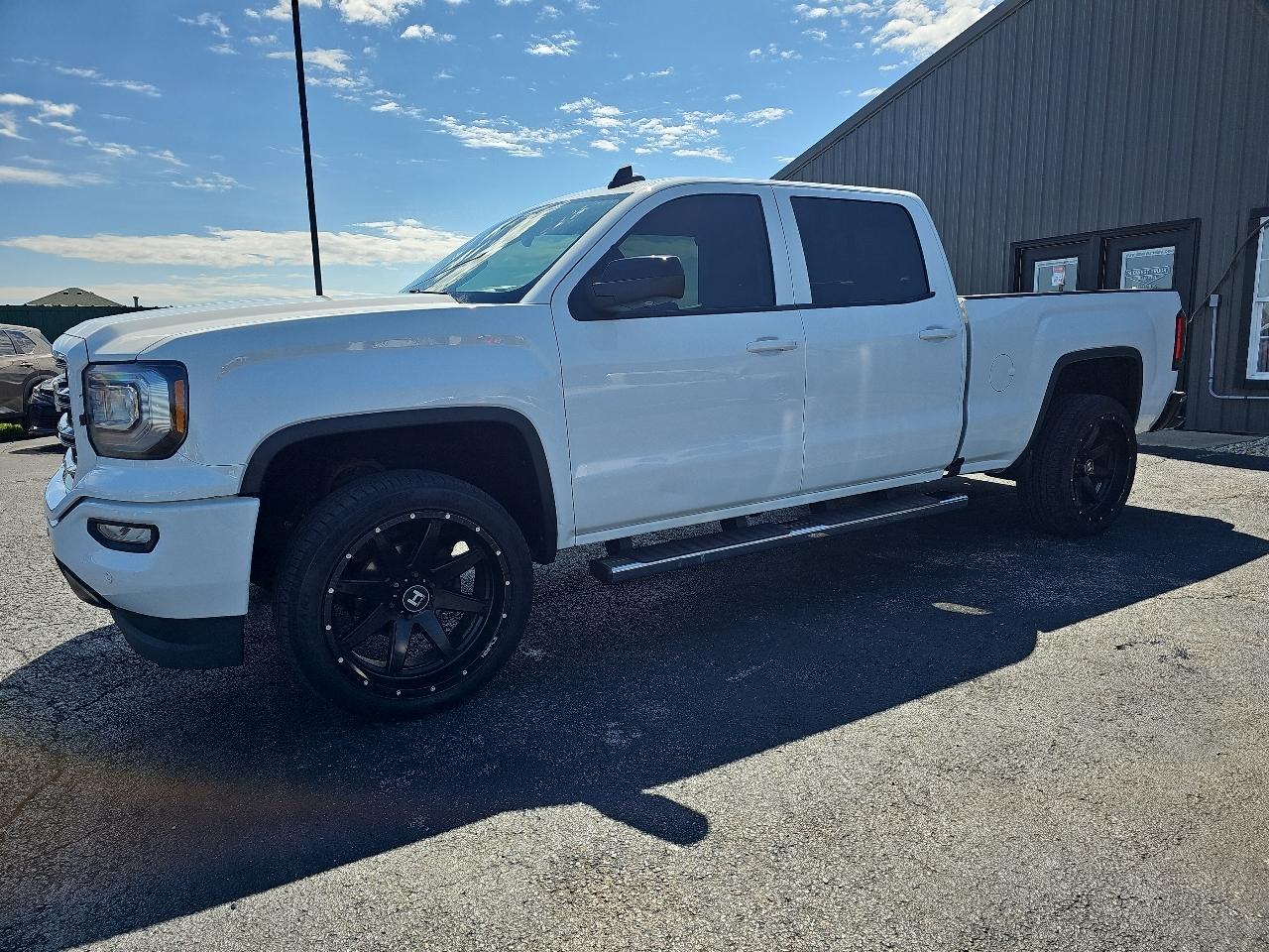 GMC Sierra 1500 SLT Crew Cab 4WD 2018