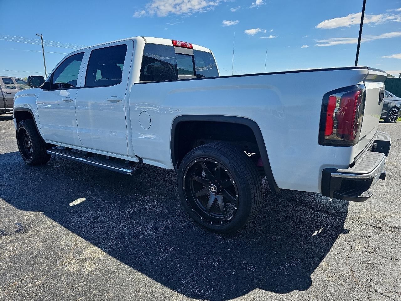 GMC Sierra 1500 SLT Crew Cab 4WD 2018