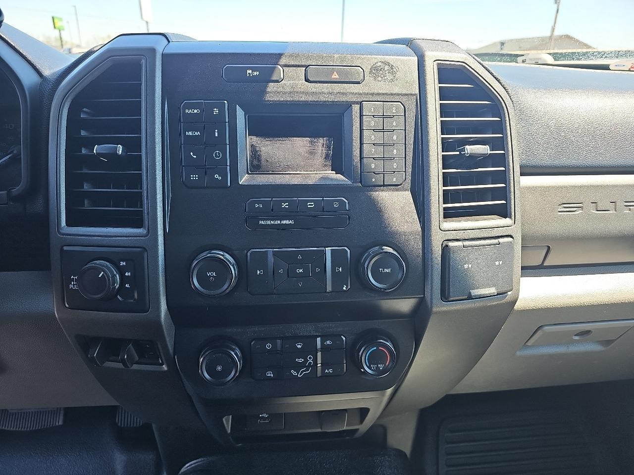 Ford F-250 SD XL 4WD 2021