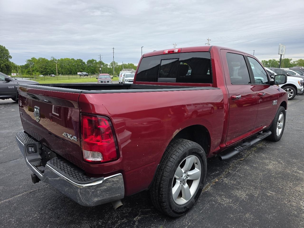 RAM 1500 SLT Crew Cab SWB 4WD 2014