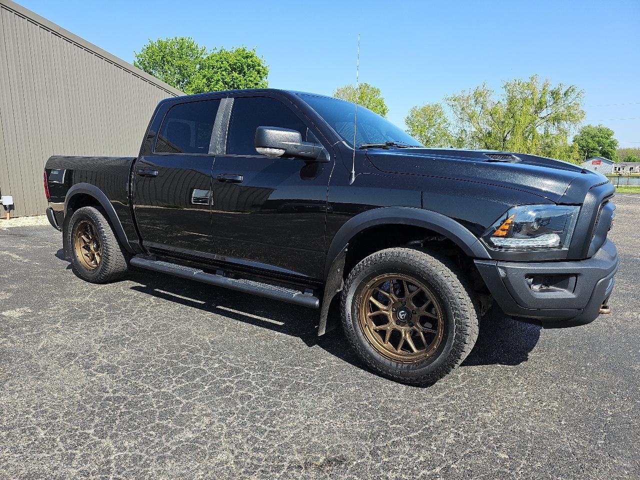 RAM 1500 Rebel Crew Cab SWB 4WD 2015