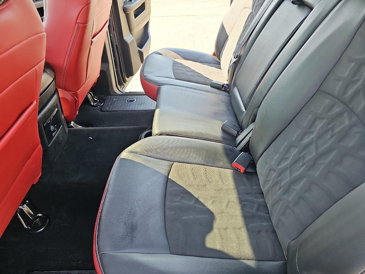 RAM 1500 Rebel Crew Cab SWB 4WD 2015