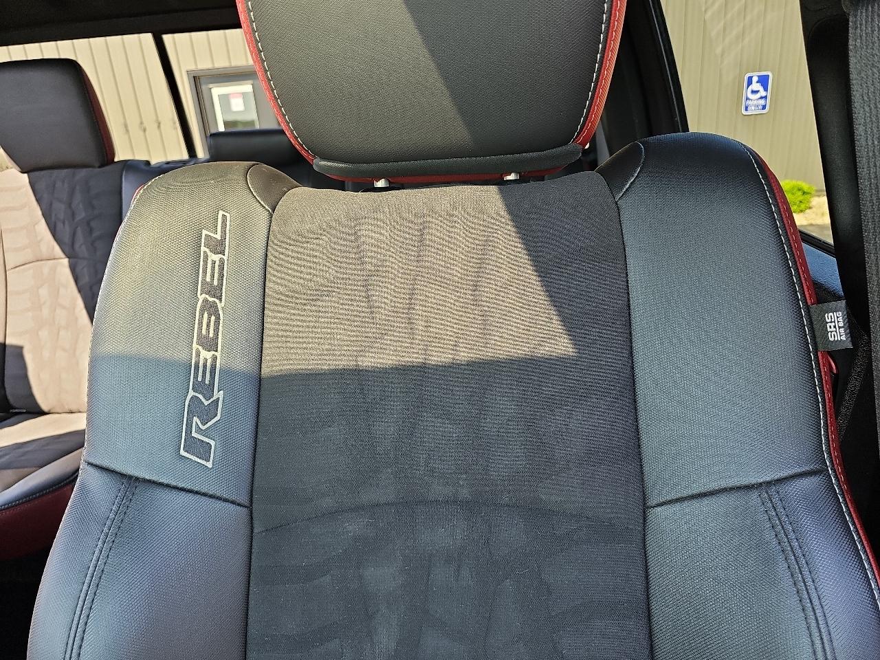 RAM 1500 Rebel Crew Cab SWB 4WD 2015