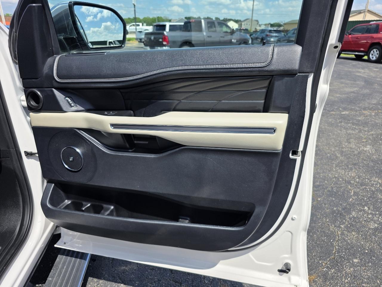 Ford Expedition Platinum 4WD 2019
