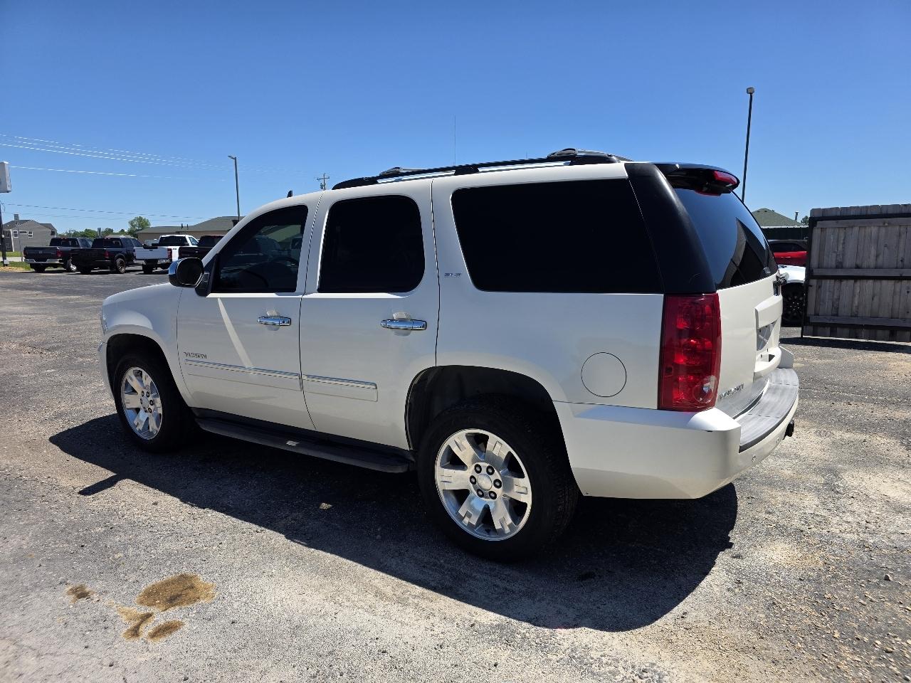 GMC Yukon SLT 4WD 2013