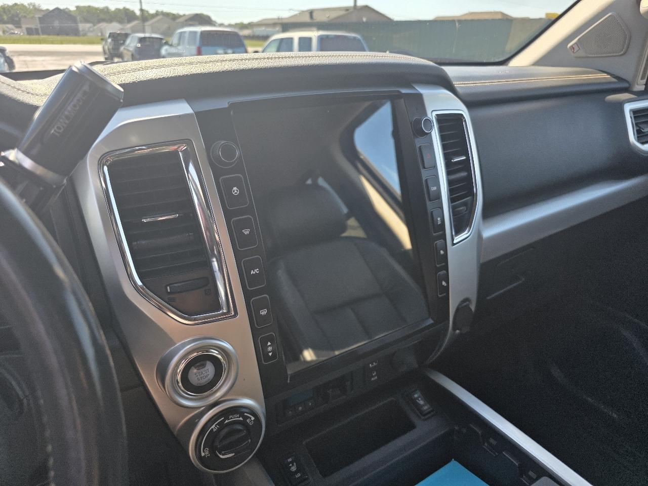 Nissan Titan XD PRO-4X 4WD Diesel 2017