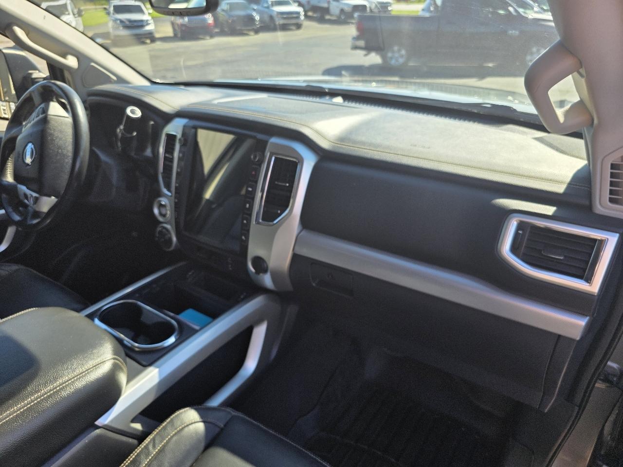 Nissan Titan XD PRO-4X 4WD Diesel 2017