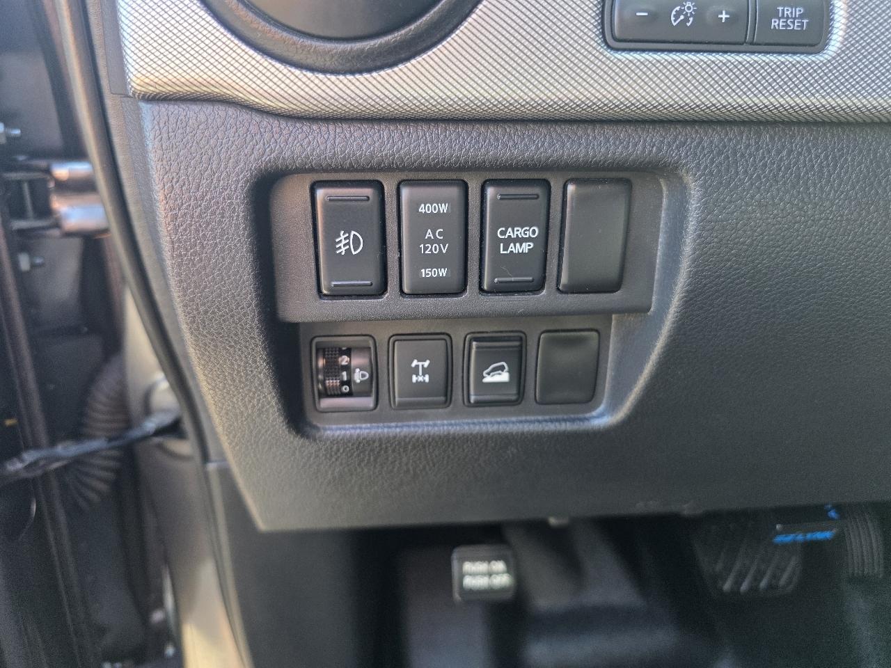 Nissan Titan XD PRO-4X 4WD Diesel 2017