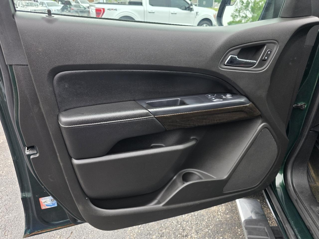 GMC Canyon SLE Ext. Cab 4WD 2015