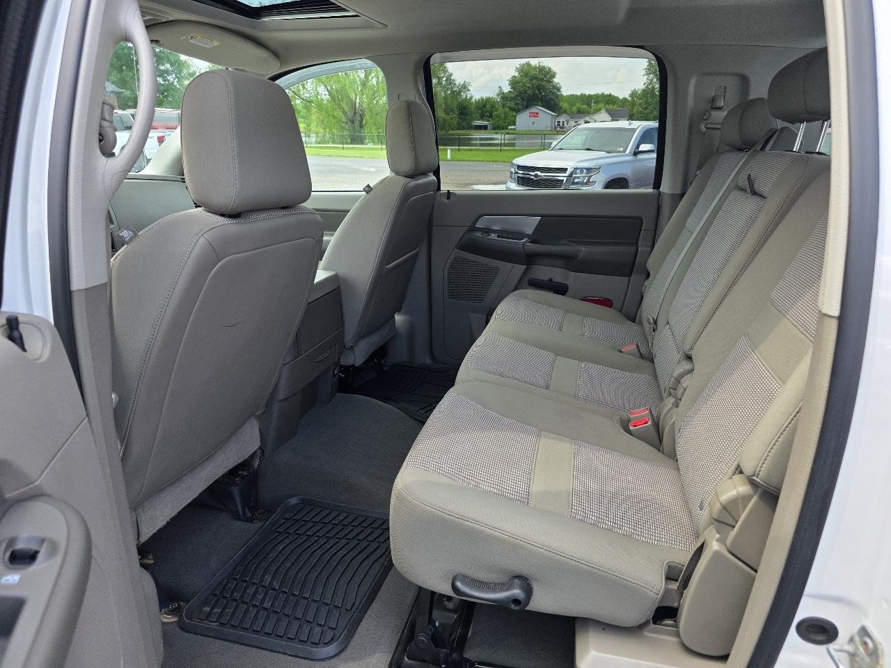 Dodge Ram 2500 SLT Mega Cab 4WD 2009