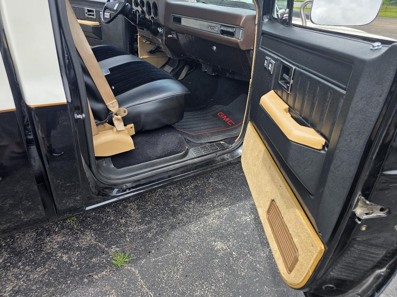 GMC R1500 Regular Cab 2WD 1987