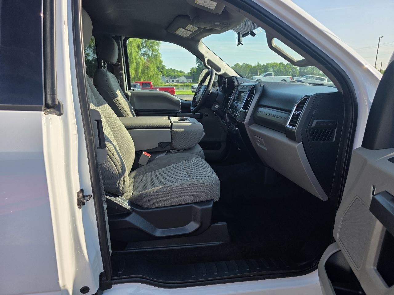 Ford F-250 SD XLT SuperCab 4WD 2017