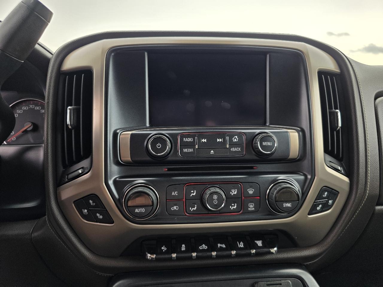 GMC Sierra 2500HD Denali Crew Cab 4WD 2016