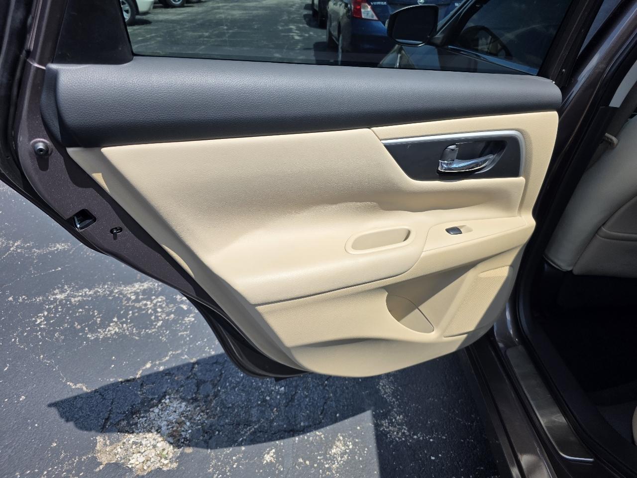 Nissan Altima 2.5 SL Sedan 2016
