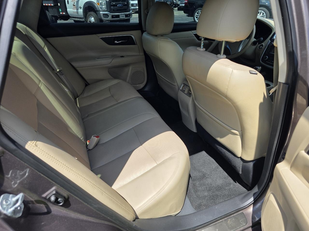 Nissan Altima 2.5 SL Sedan 2016