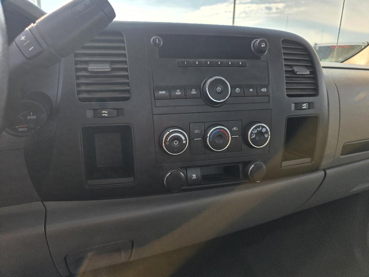 Chevrolet Silverado 1500 Work Truck 4WD 2011