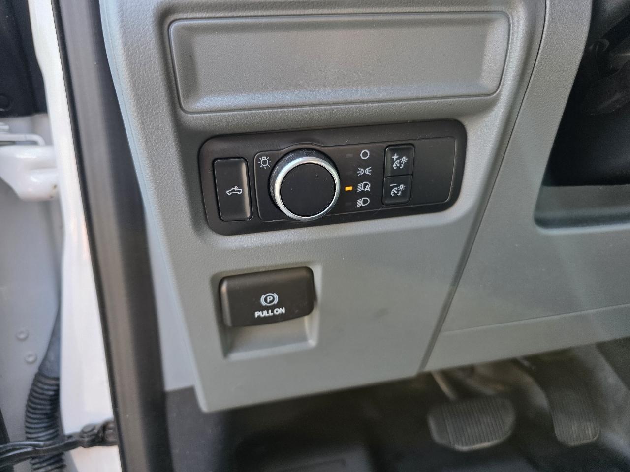 Ford F-150 XL SuperCrew 4WD 2021