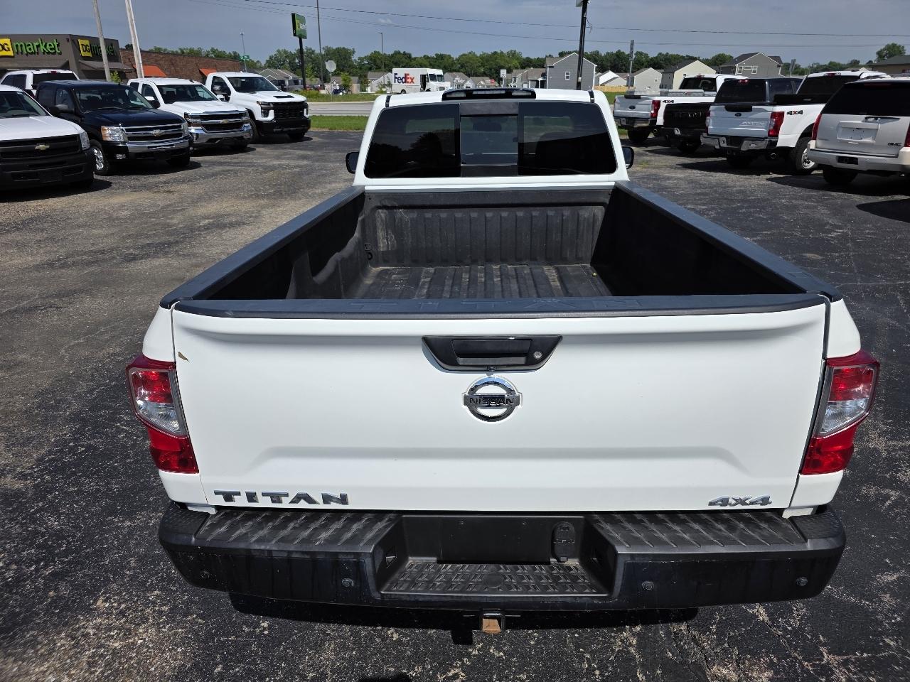 Nissan Titan S Regular Cab 4WD 2019