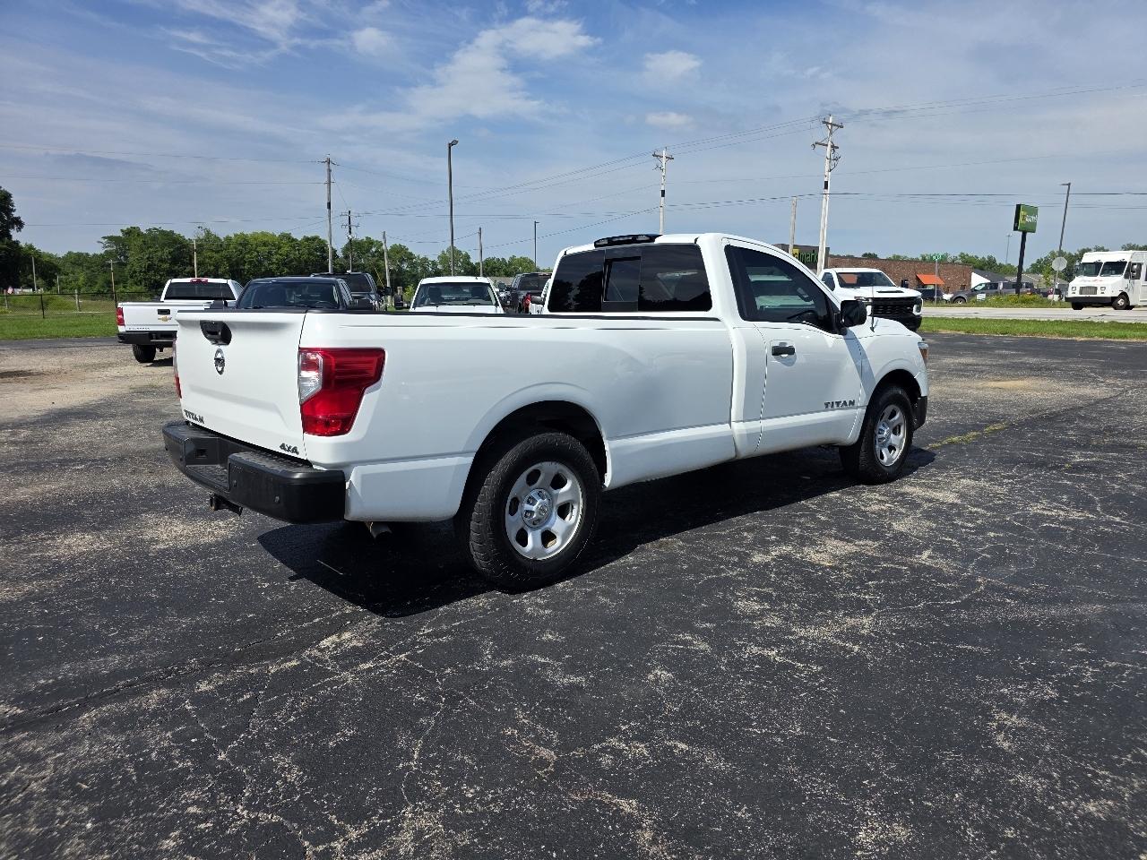 Nissan Titan S Regular Cab 4WD 2019