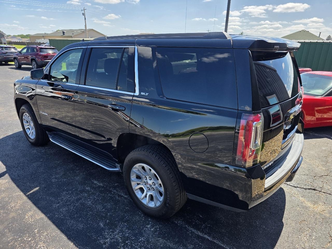 GMC Yukon SLT 4WD 2020