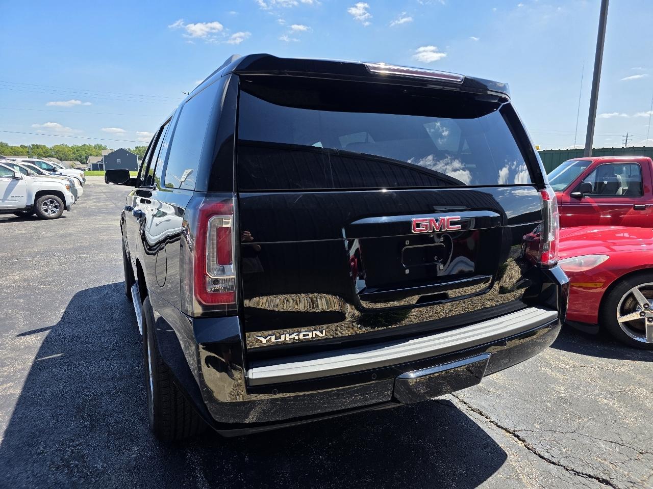 GMC Yukon SLT 4WD 2020