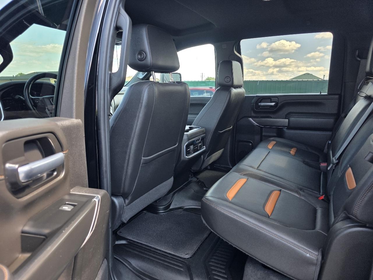 GMC Sierra 2500HD AT4 Crew Cab 4WD 2021