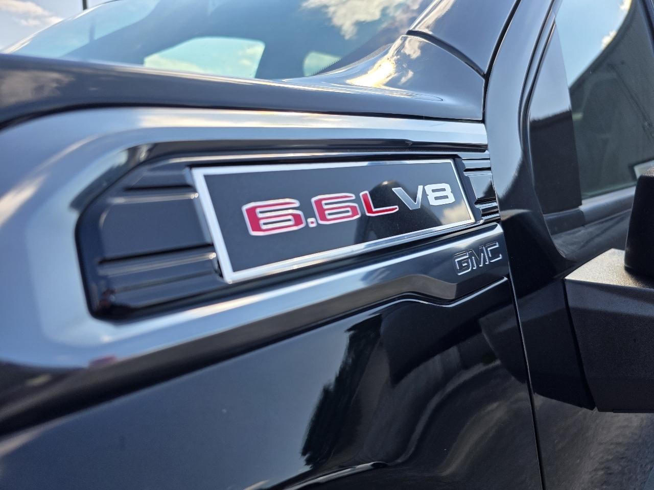 GMC Sierra 2500HD AT4 Crew Cab 4WD 2021