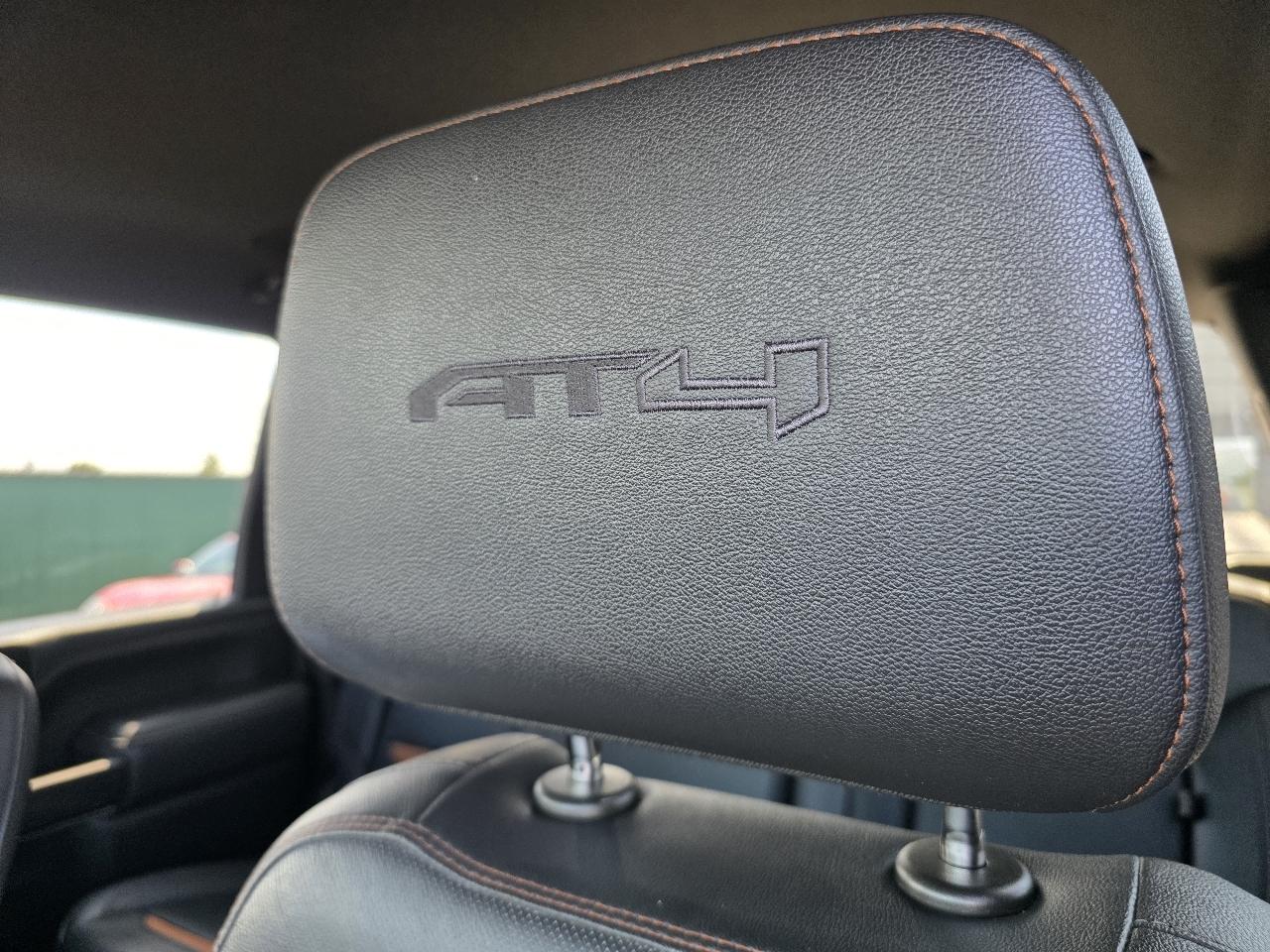 GMC Sierra 2500HD AT4 Crew Cab 4WD 2021
