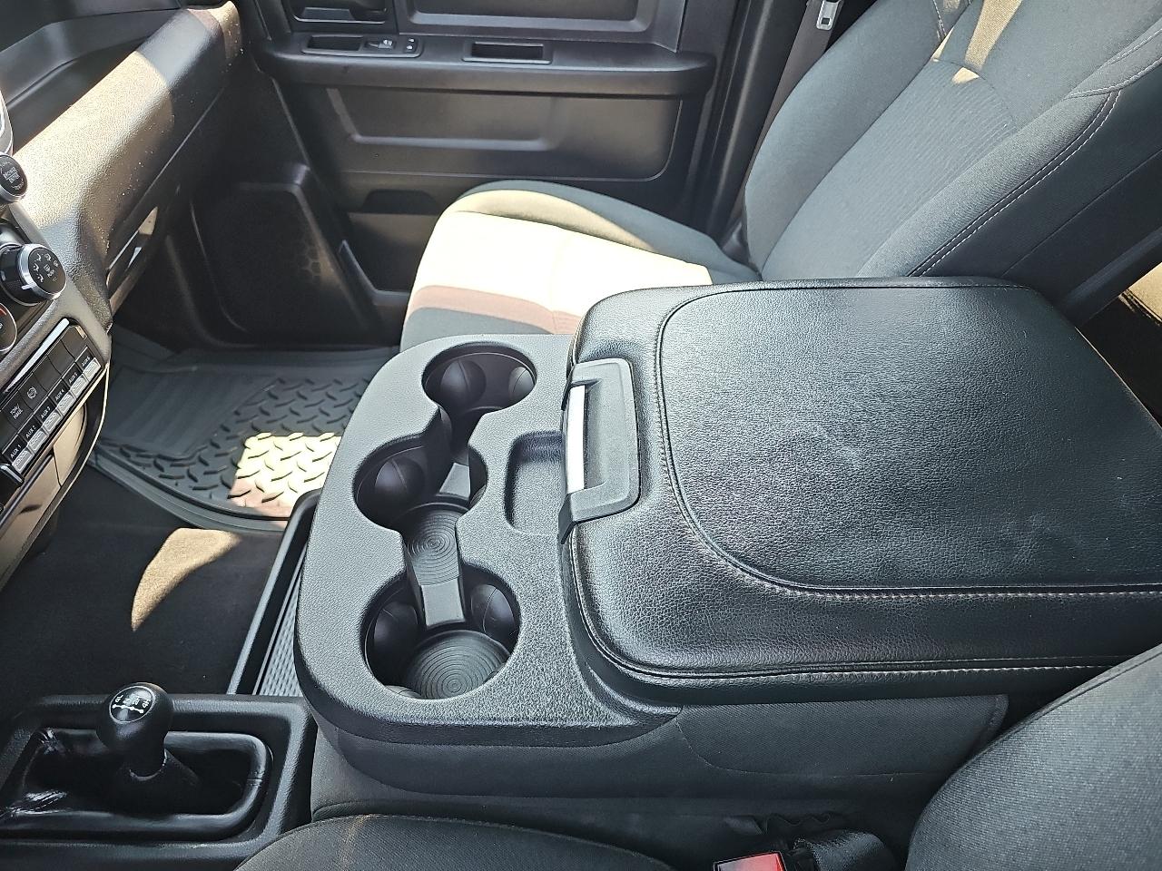 RAM 3500 Tradesman Crew Cab 4WD 2022