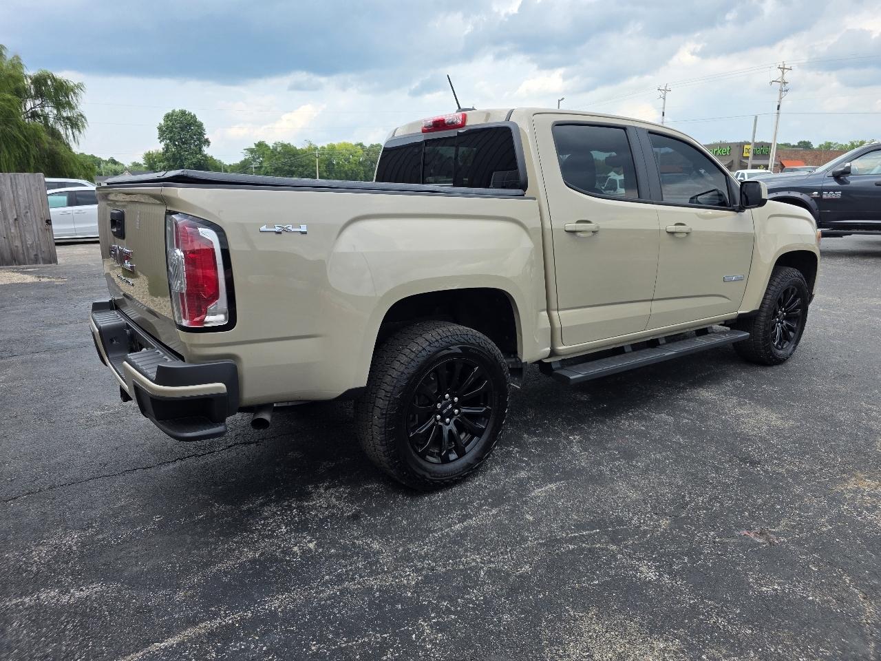 GMC Canyon Elevation Crew Cab 4WD 2022
