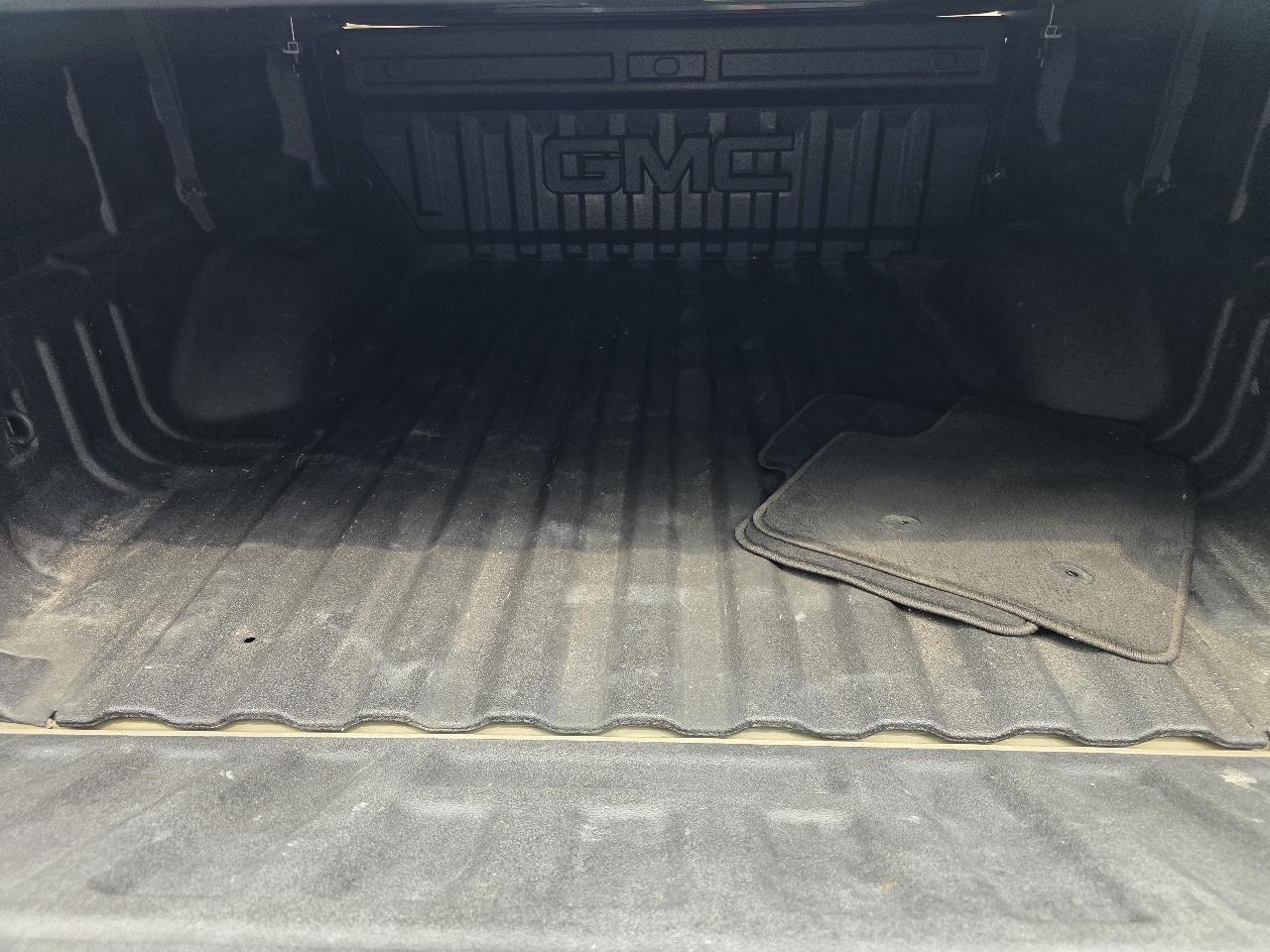 GMC Canyon Elevation Crew Cab 4WD 2022