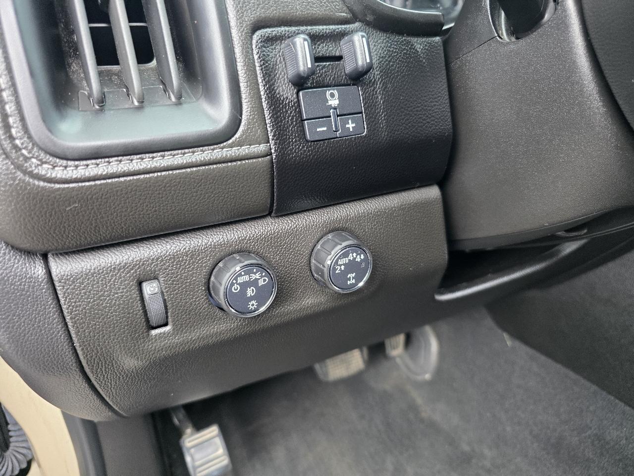 GMC Canyon Elevation Crew Cab 4WD 2022