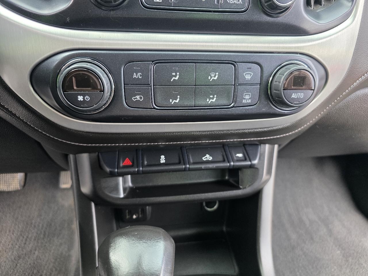 GMC Canyon Elevation Crew Cab 4WD 2022