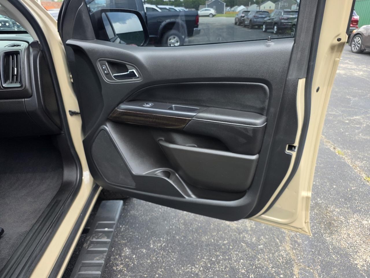 GMC Canyon Elevation Crew Cab 4WD 2022