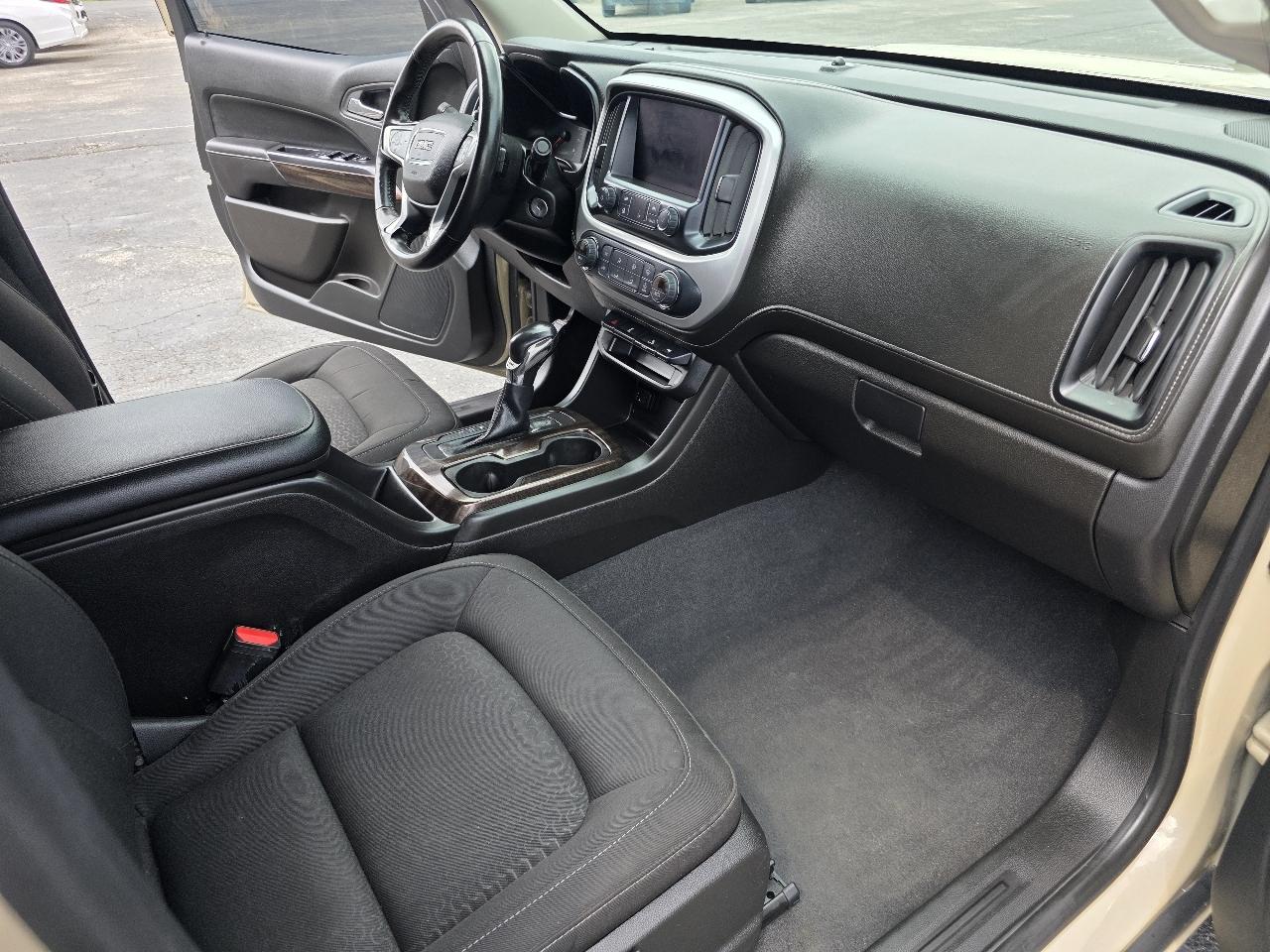 GMC Canyon Elevation Crew Cab 4WD 2022