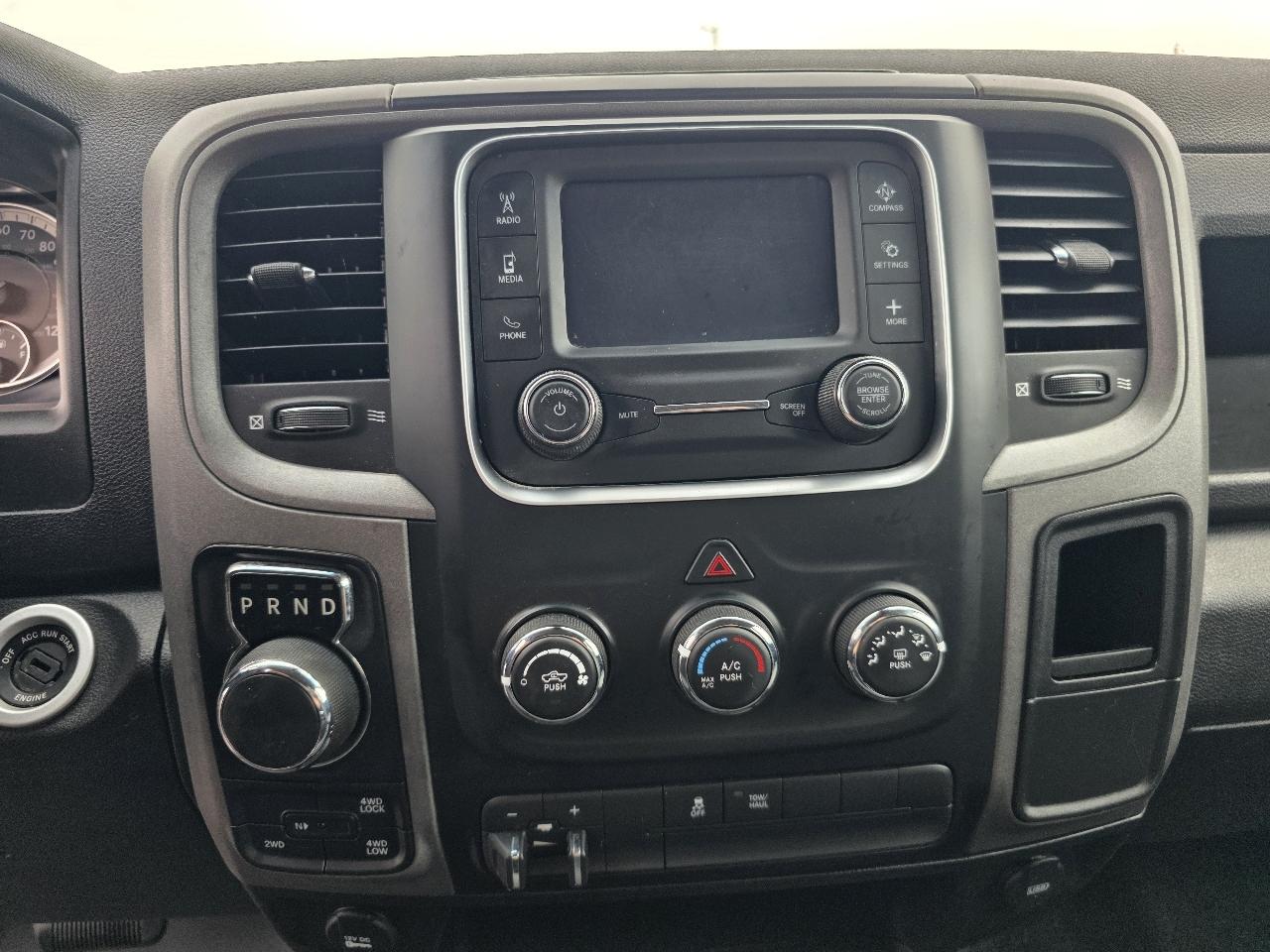 RAM 1500 Classic Tradesman Quad Cab 4WD 2021