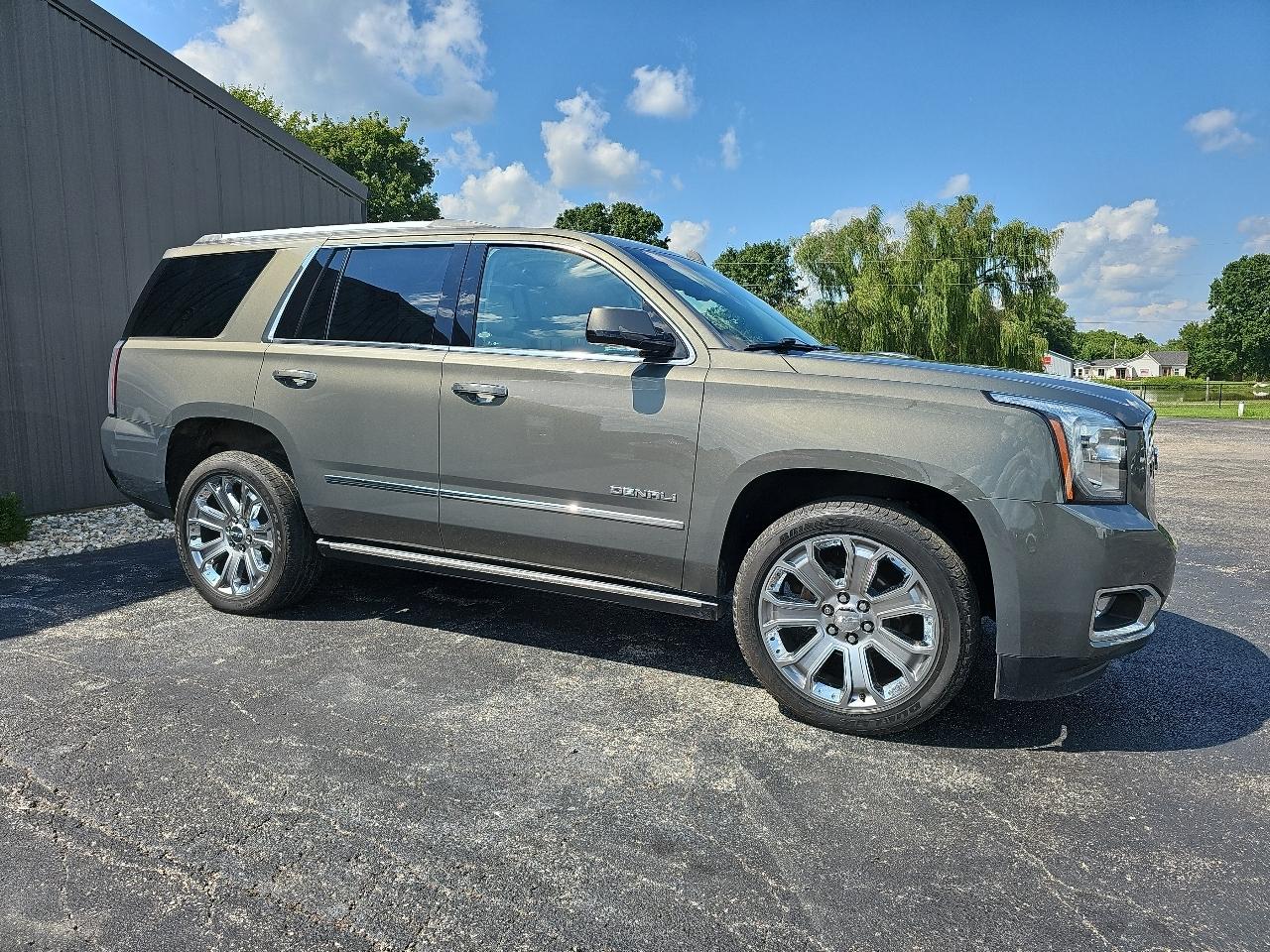 GMC Yukon Denali 4WD 2018