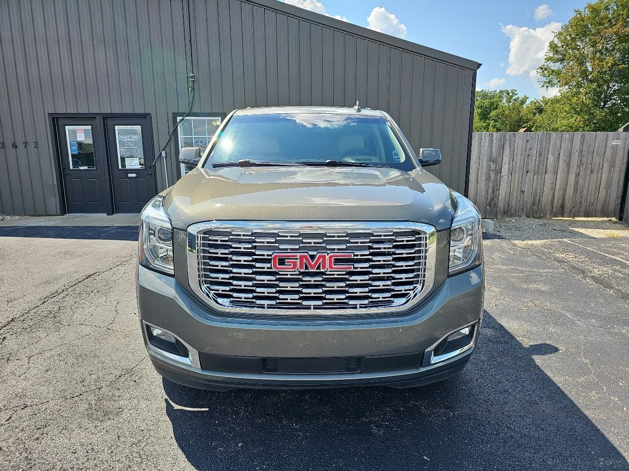 GMC Yukon Denali 4WD 2018